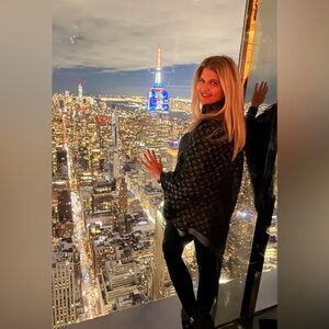 Meet your Posher, Janna